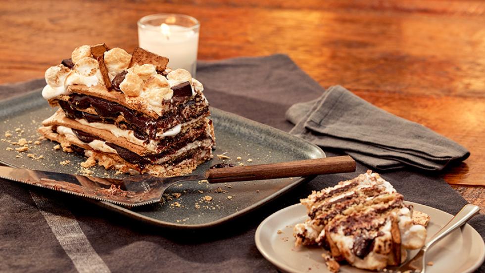 Chocolate Cake Shot Recipe — Sugar & Cloth